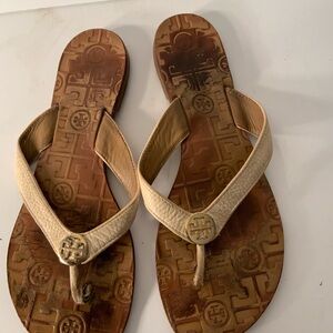 TORY BURCH… Thong Sandals